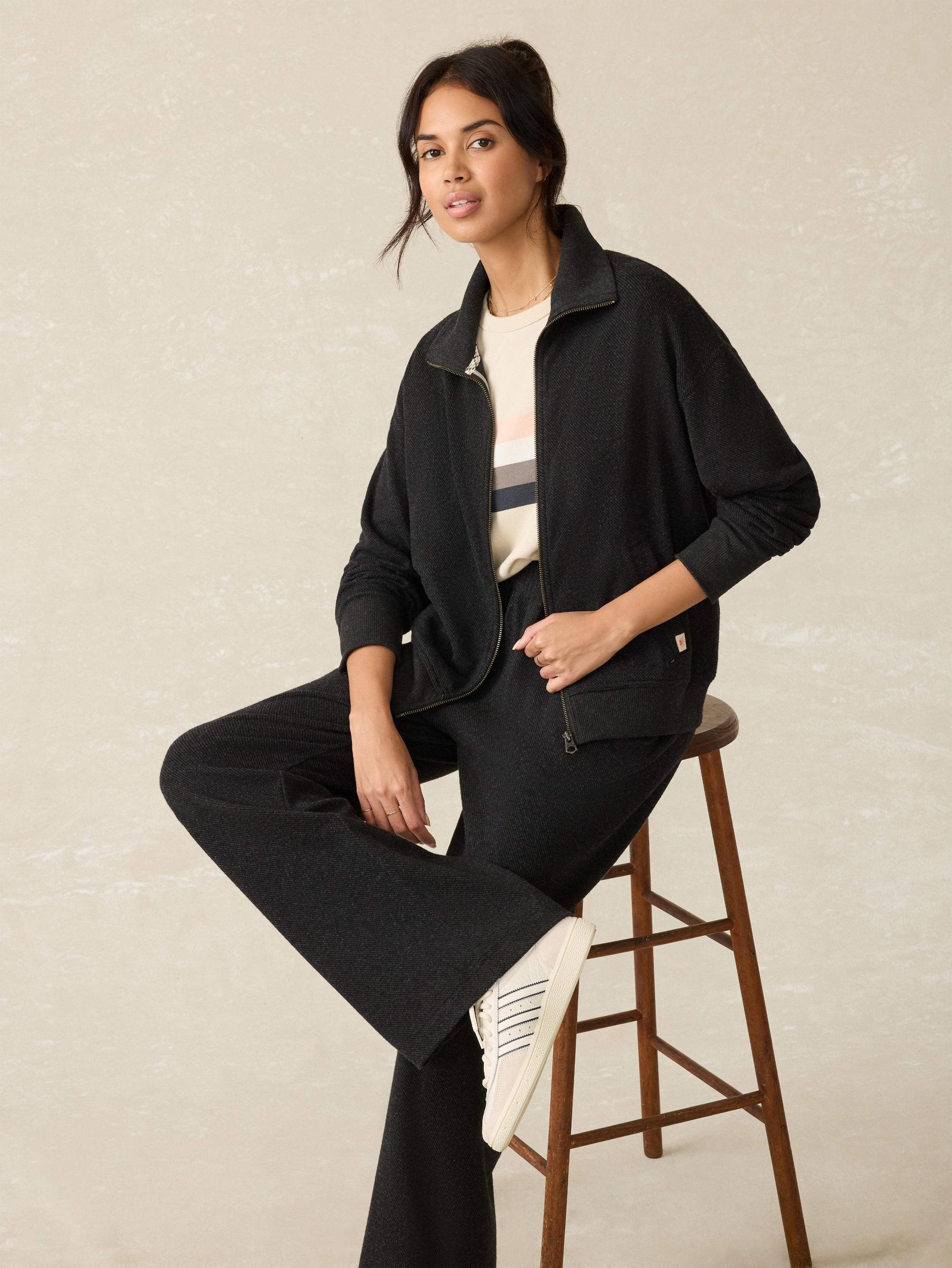 Legend™ Lounge Full Zip - Heathered Black Twill Female Product Image