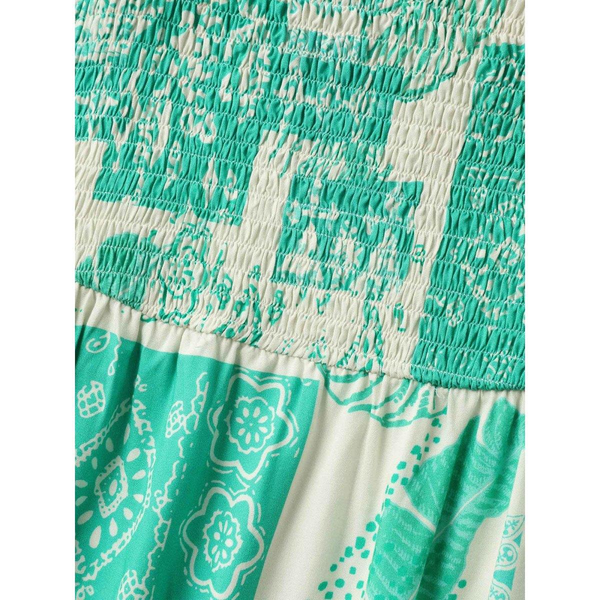 Plus Size Shirred Bodice Holiday Print Midi Dress Truegreen Women Non Sleeveless Curvy BloomChic 18-20/2X Product Image