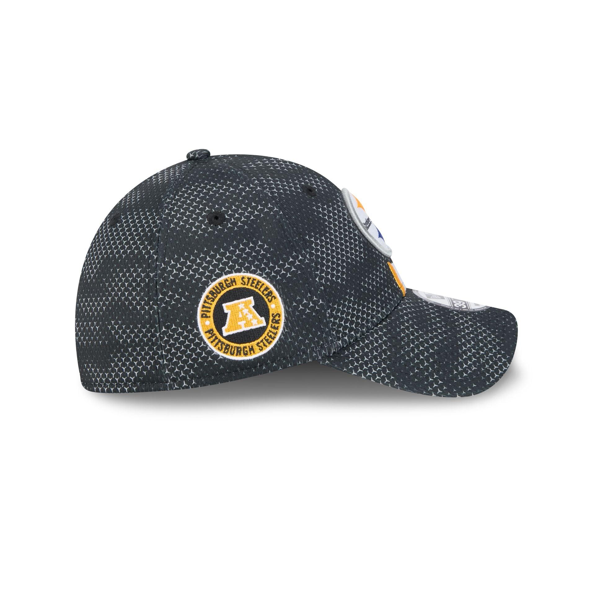 Pittsburgh Steelers 2024 Sideline 39THIRTY Stretch Fit Hat Male Product Image