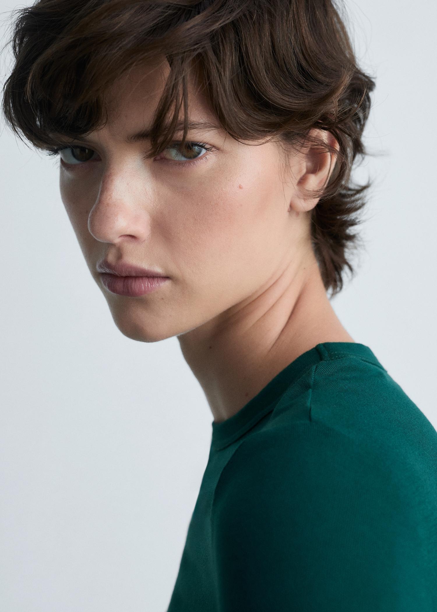 Round-neck long-sleeved t-shirt - Women | MANGO USA Product Image