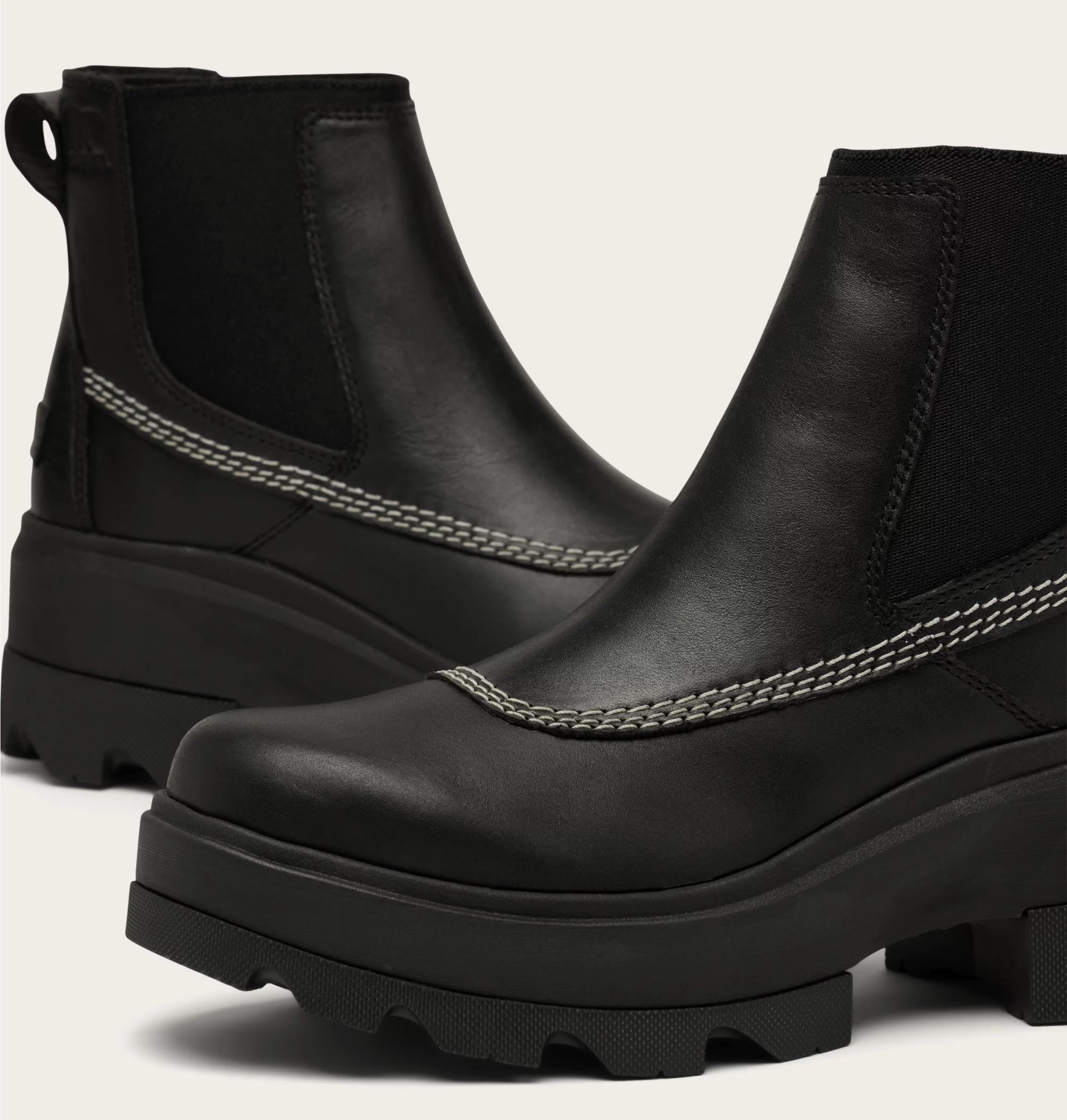 JOAN FRWD™ Women's Chelsea Boot Product Image