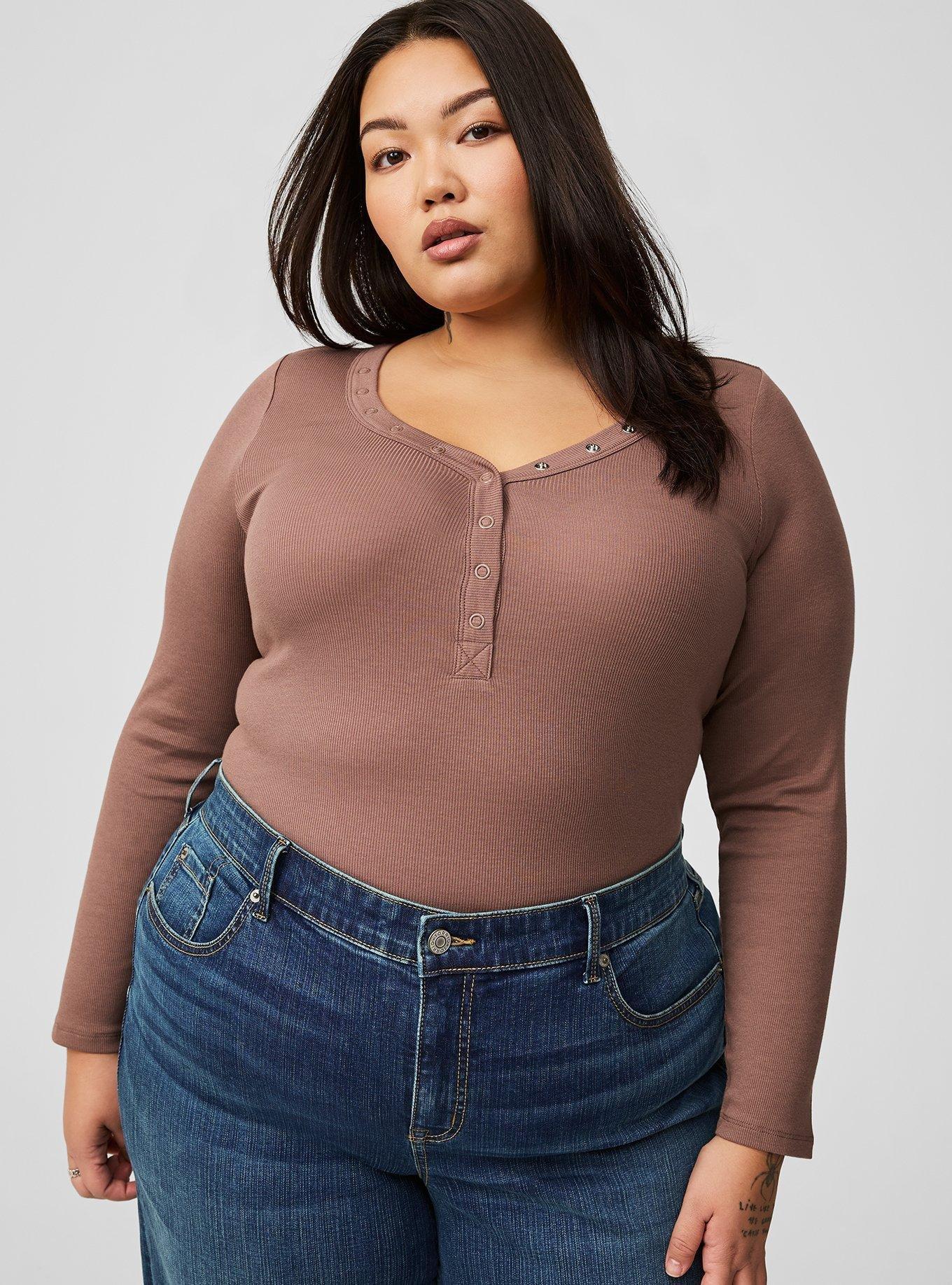 Ribbed V-Neck Long Sleeve Top Product Image