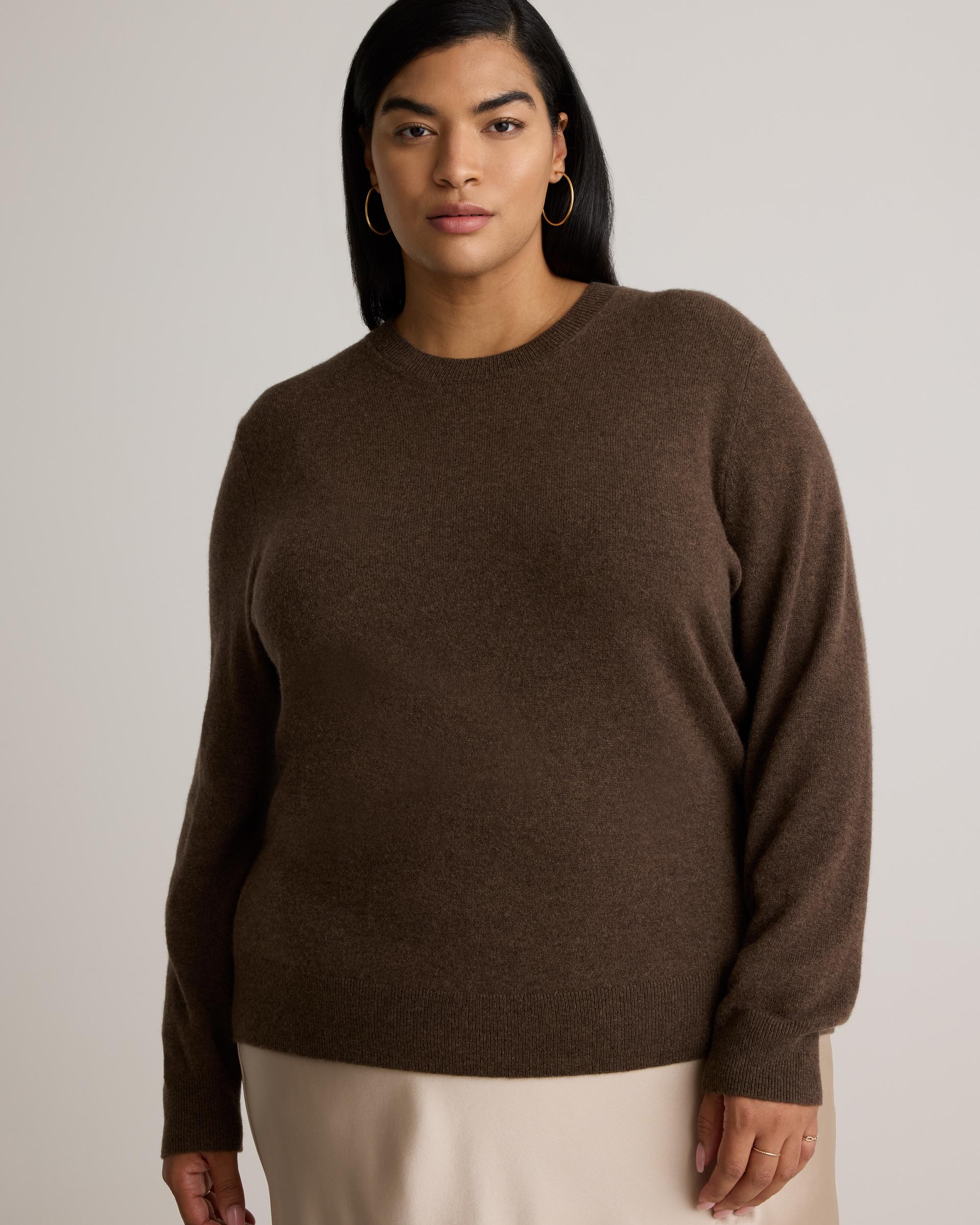 Quince | Women's Mongolian Cashmere Crewneck Sweater Product Image