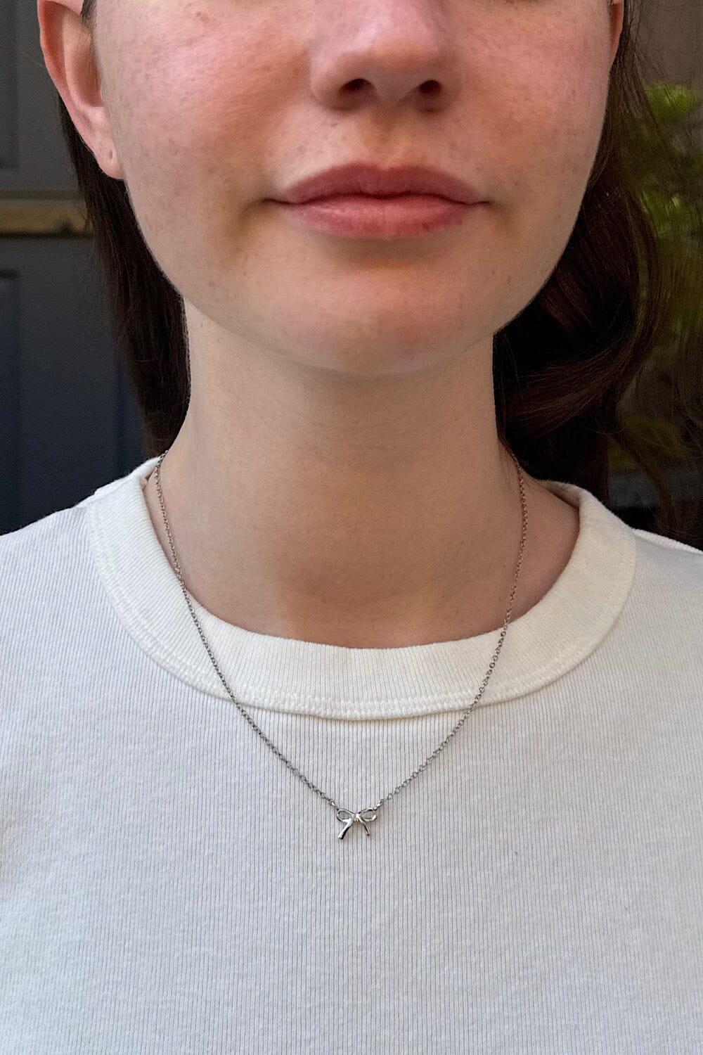 Bow Necklace Product Image