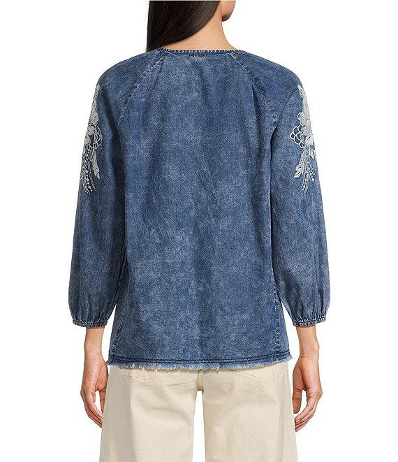 Reba Nell Chambray Split Neck 3/4 Blouson Sleeve Embroidered Blouse Product Image