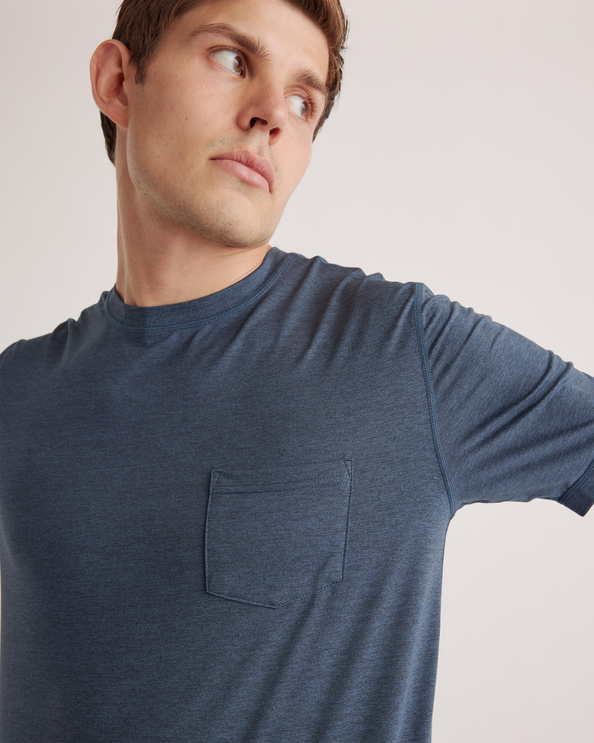 Quince | Men's Flowknit Breeze Performance Pocket T-Shirt Size XL, 100% Polyester Product Image