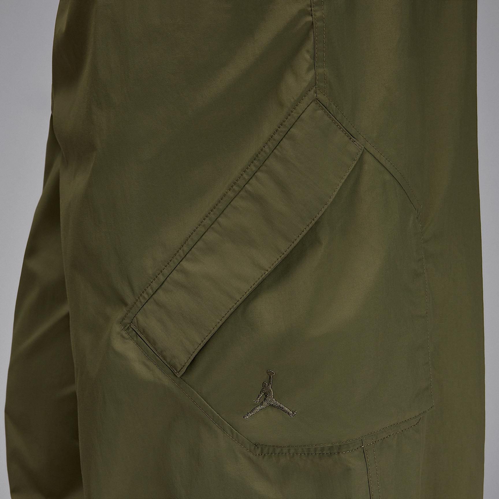 Womens Jordan Flight Chicago Parachute Pants | HM6144-222 Product Image