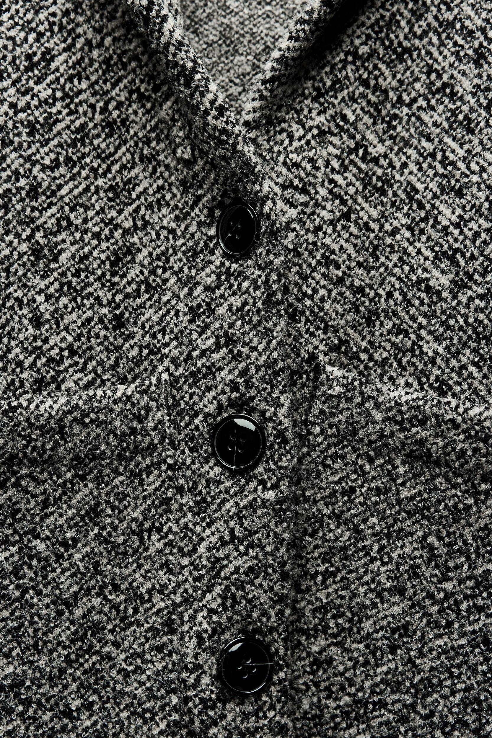 WRAPAROUND COLLAR KNIT COAT Product Image