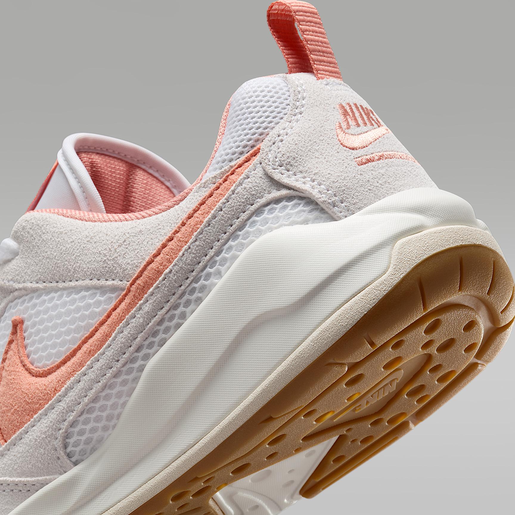 Women's Jordan CMFT Era Shoes Product Image