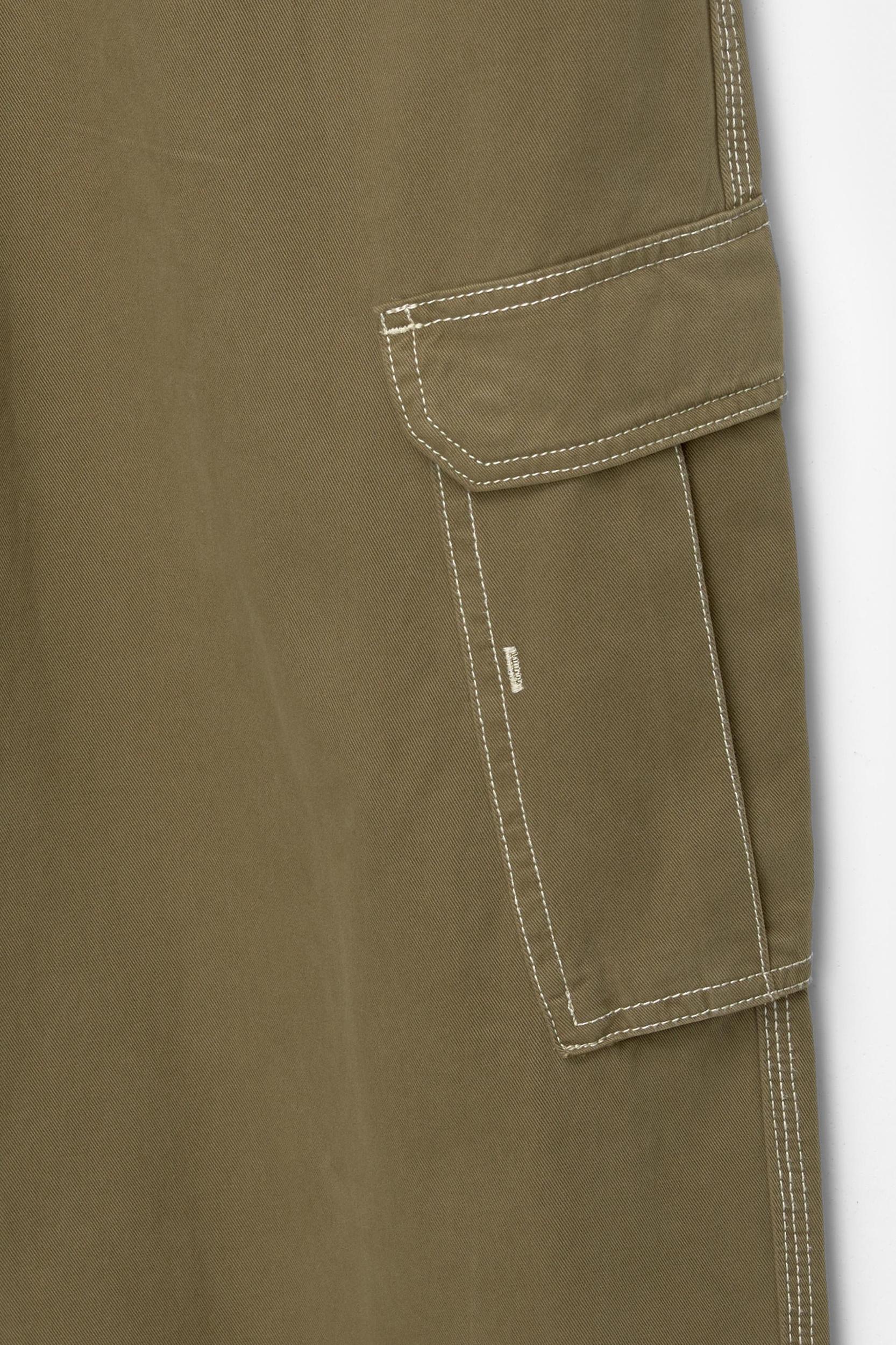 Baggy cargo trousers Product Image