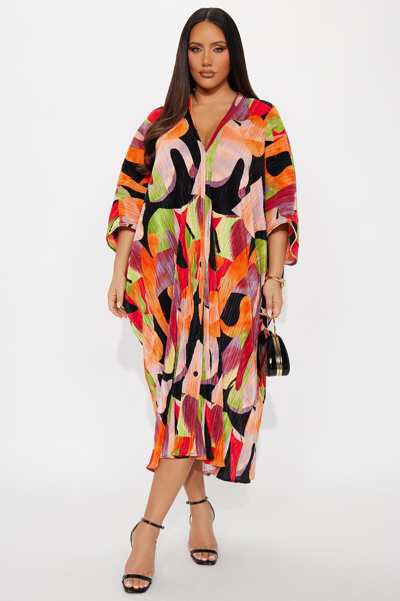 Isa Plisse Printed Maxi Dress - Green/combo Female Product Image