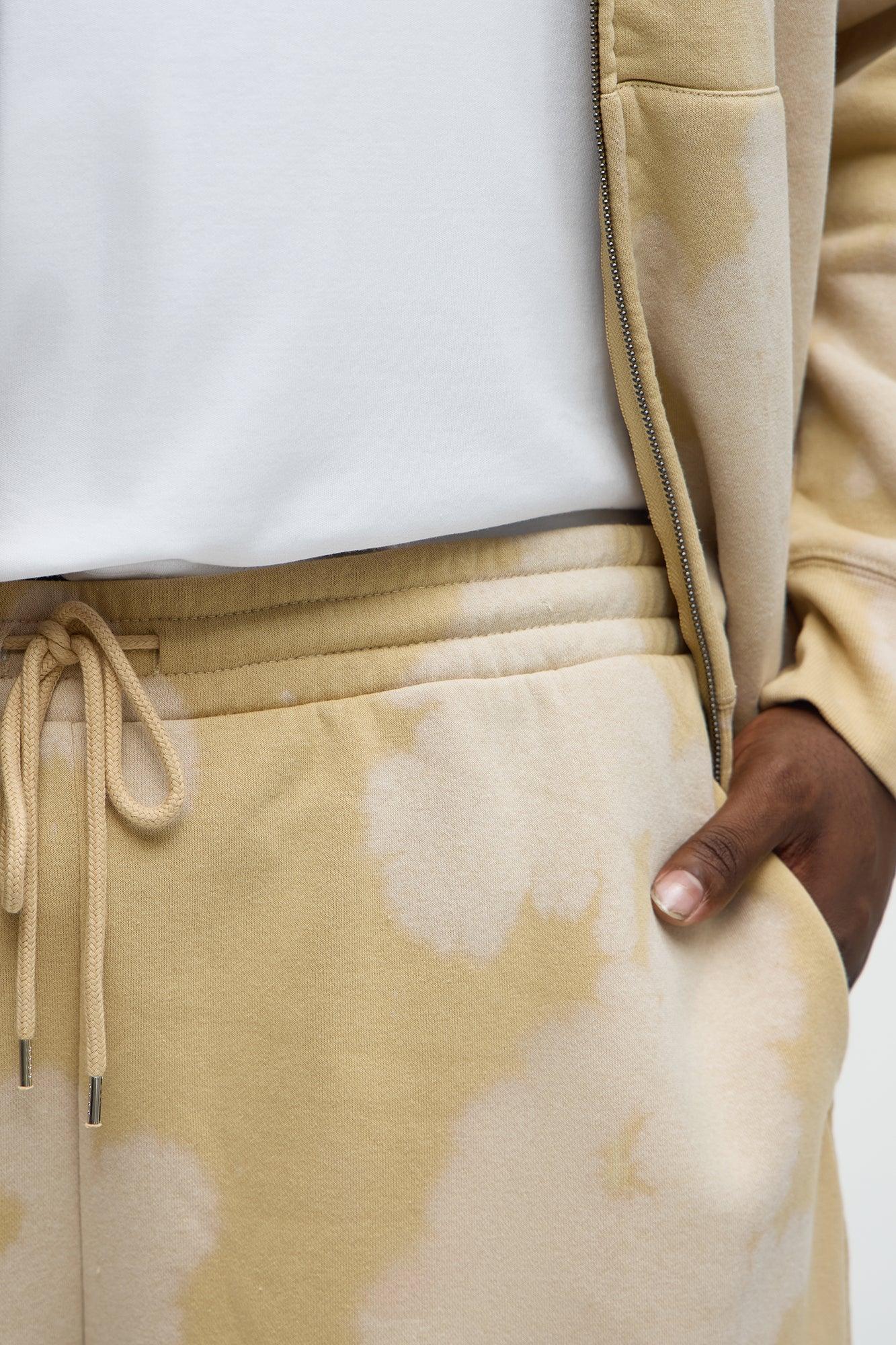 Von Dutch Star Sweatshorts - Cream Product Image