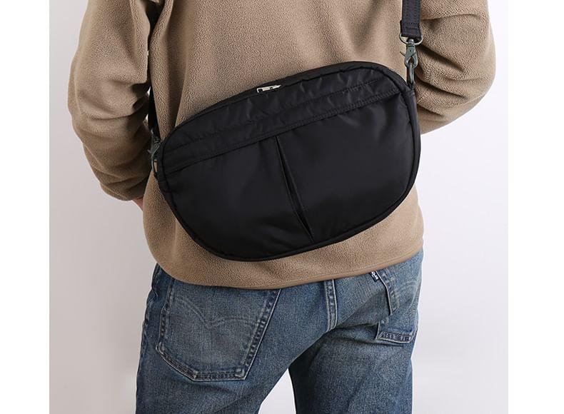 Water-Repellent Hobo Shoulder Bag Product Image