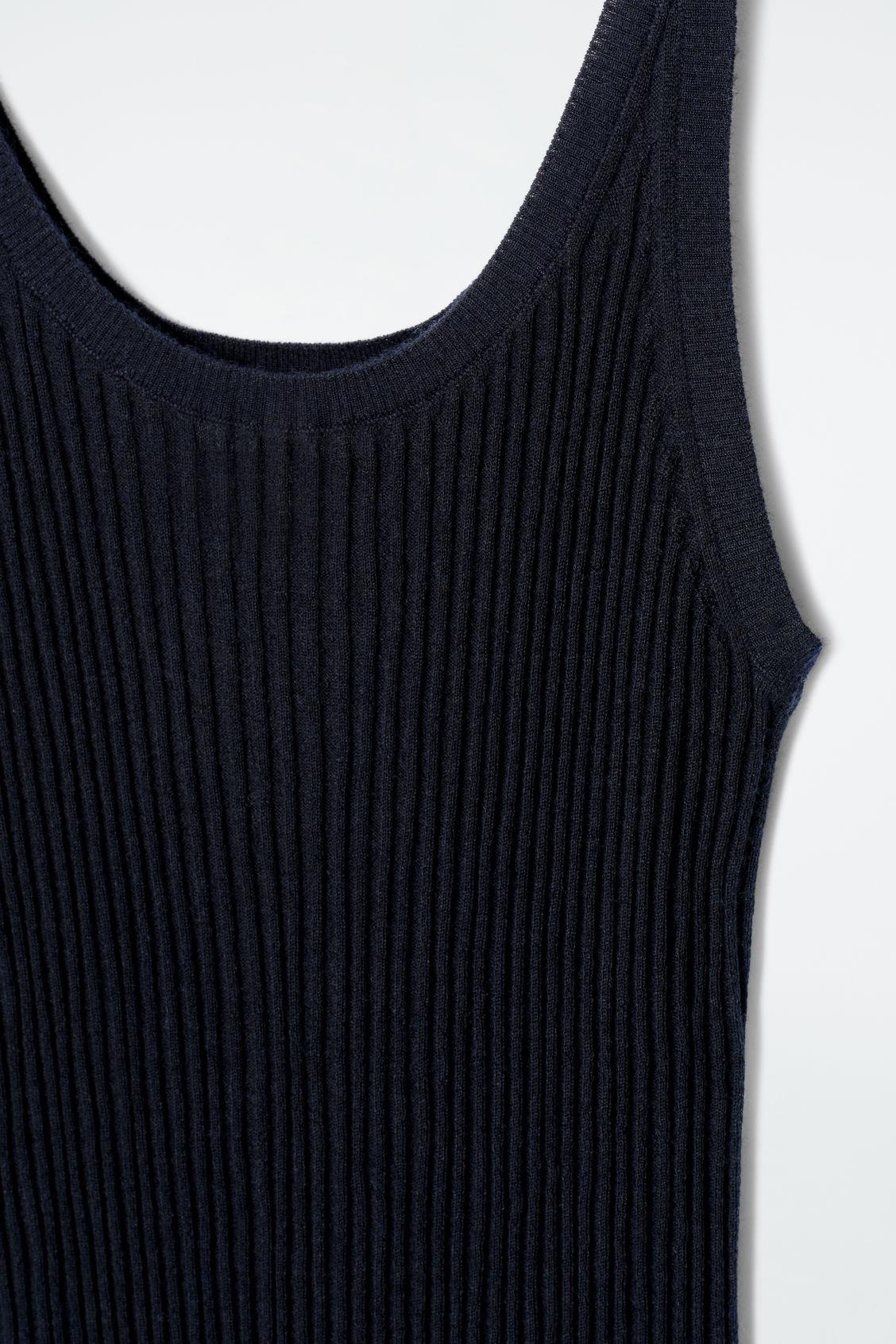 RIBBED CASHMERE-SILK TANK TOP Product Image