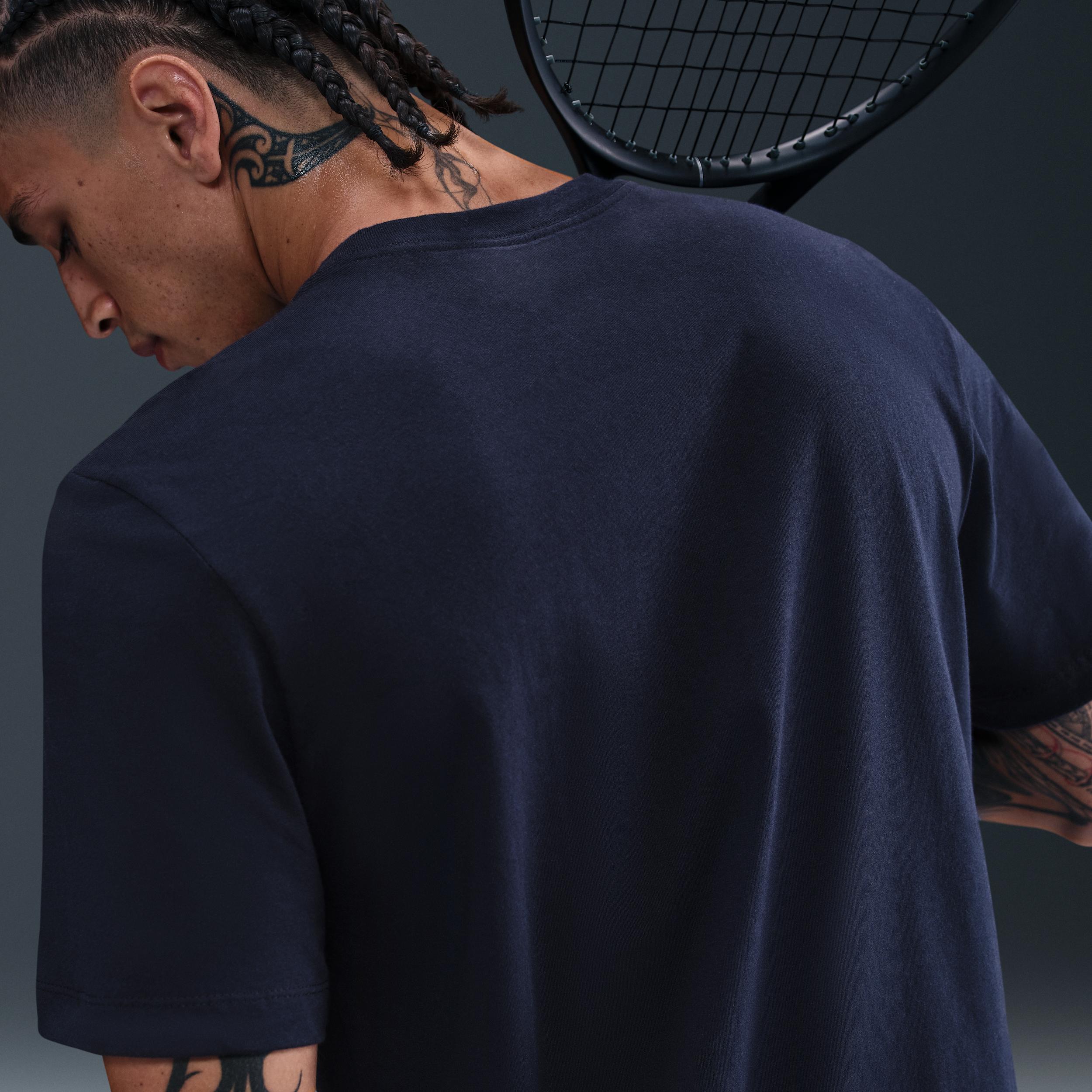 NikeCourt Men's Tennis T-Shirt Product Image