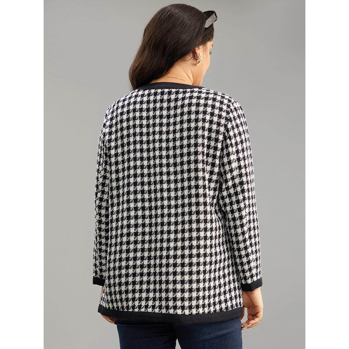 Plus Size Twill Houndstooth Button Detail Pocket Coat Women Black Elegant Texture Ladies Everyday Winter Coats BloomChic 28/5X Product Image