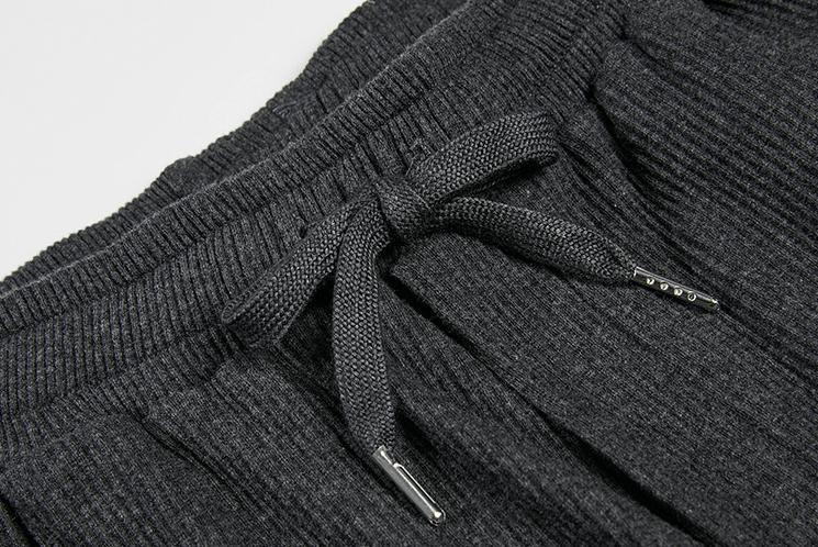 RT No. 3463 CORDUROY PLEATED WIDE STRAIGHT PANTS Product Image