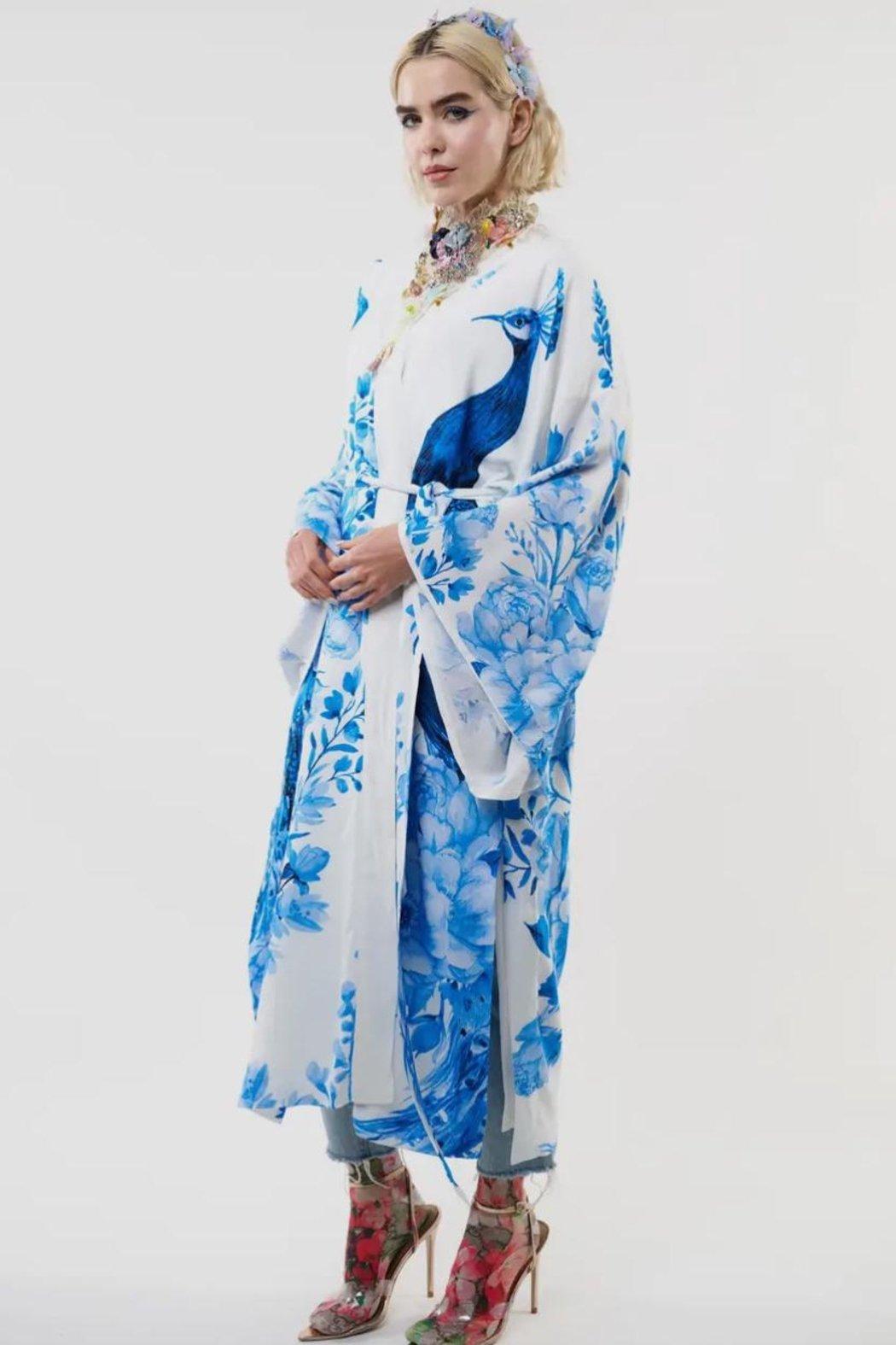 White Peacock Kimono Product Image