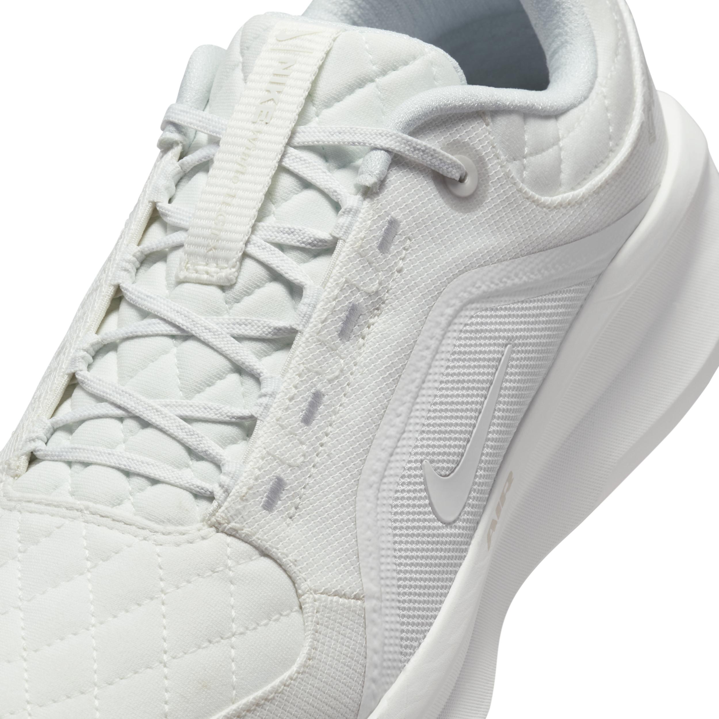 Nike Mens Winflo 11 GORE-TEX Waterproof Road Running Shoes | FQ1358-101 Product Image