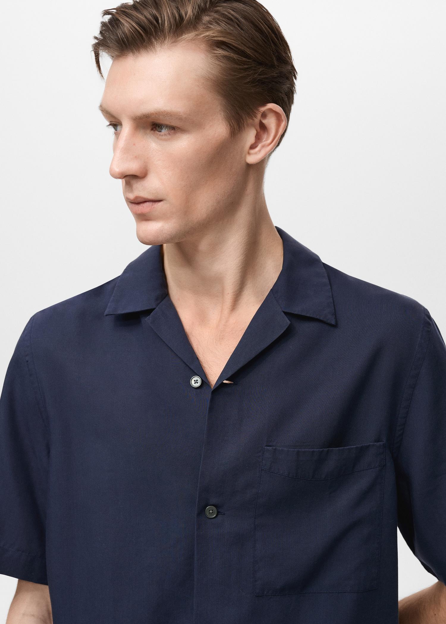 Lyocell shirt with pocket - Men | MANGO USA Product Image