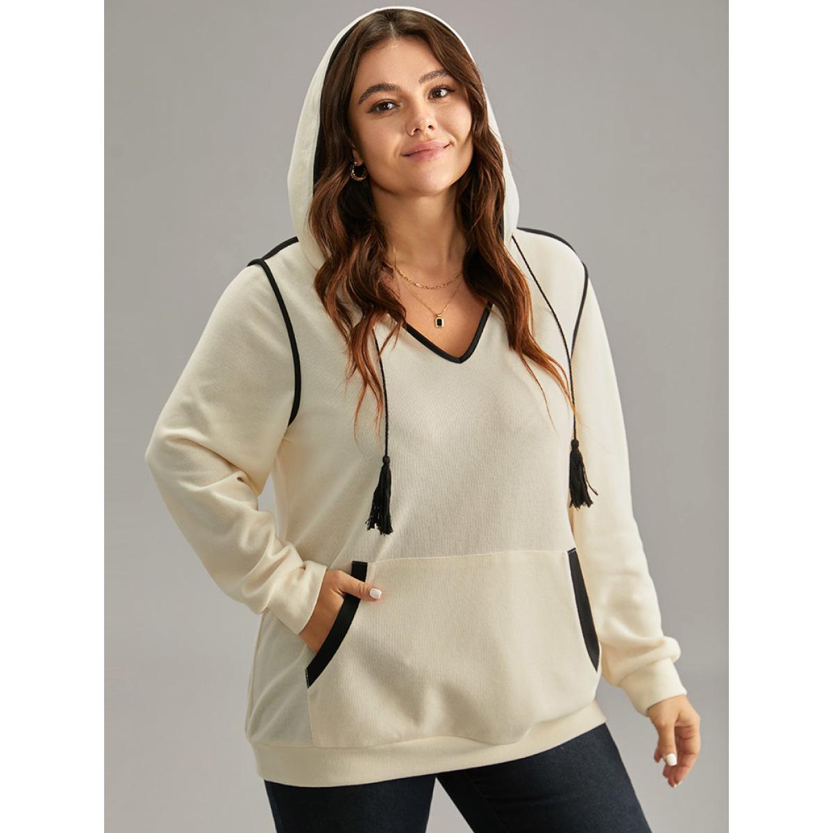Plus Size Contrast Hooded Tassel Trim Knit Sweatshirt Women White Casual Tassels Hooded Everyday Sweatshirts BloomChic 26/4X Product Image