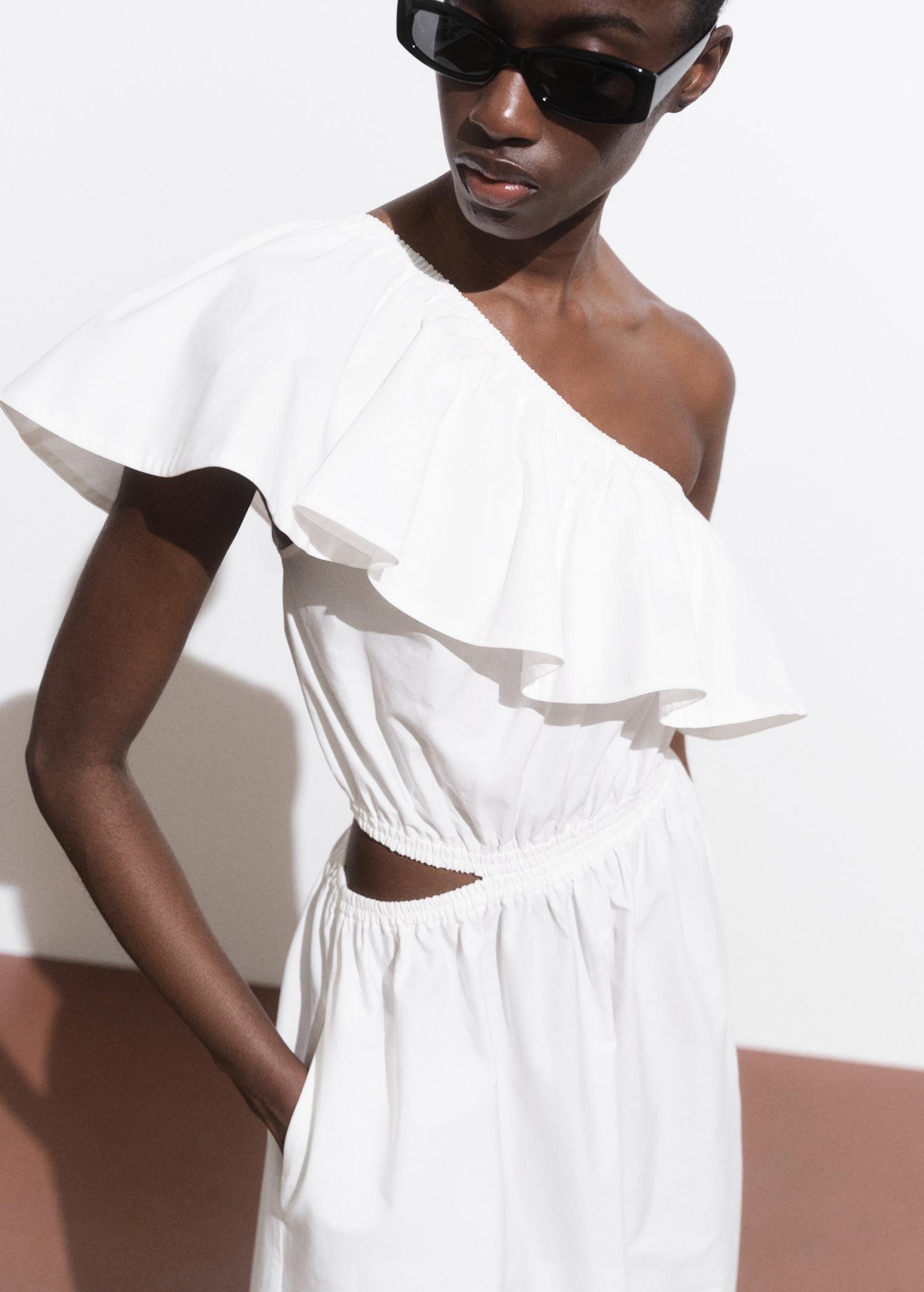 Asymmetrical dress with cut-out - Women | MANGO USA Product Image