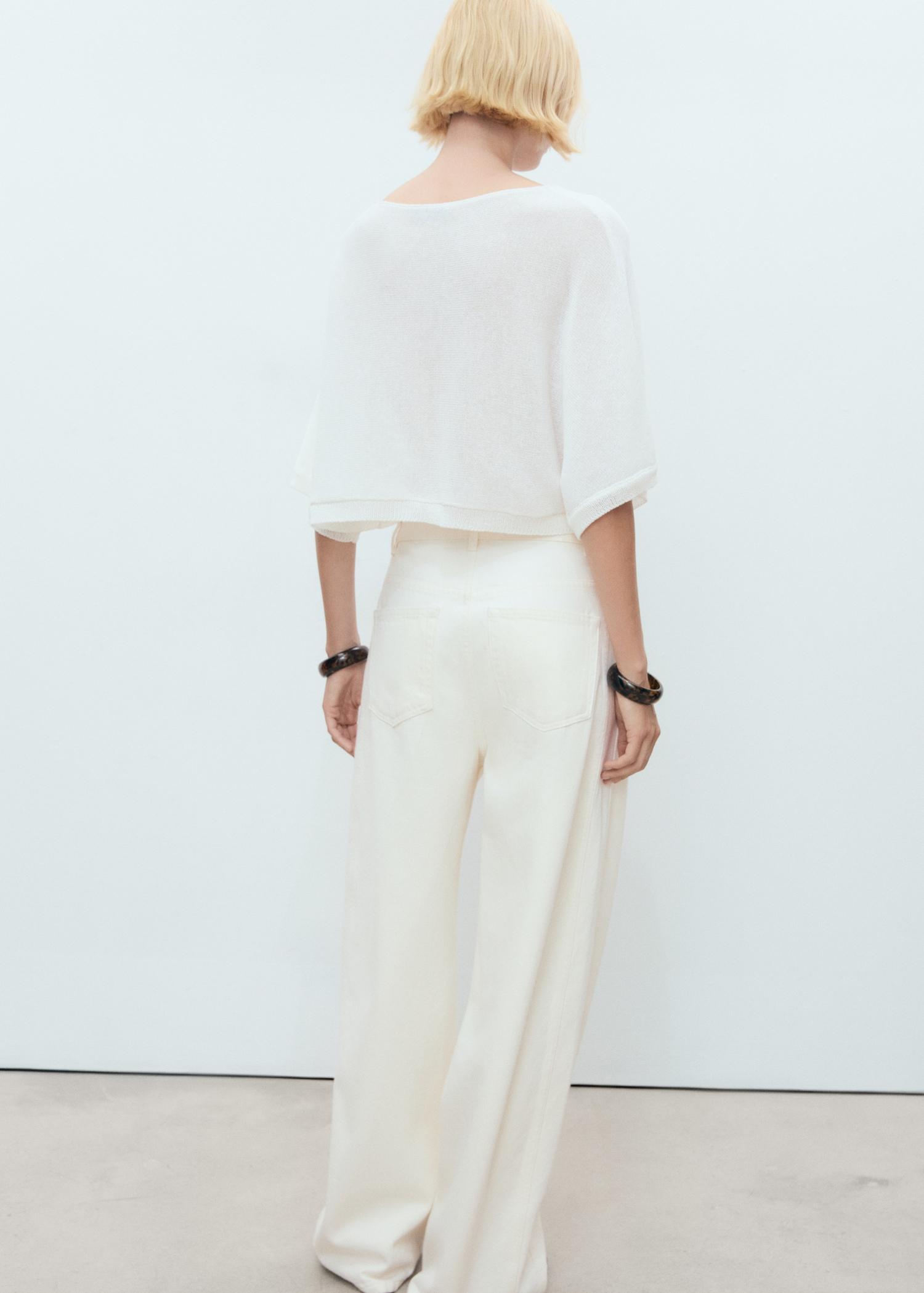 Oversized fine-knit sweater - Women | MANGO USA Product Image