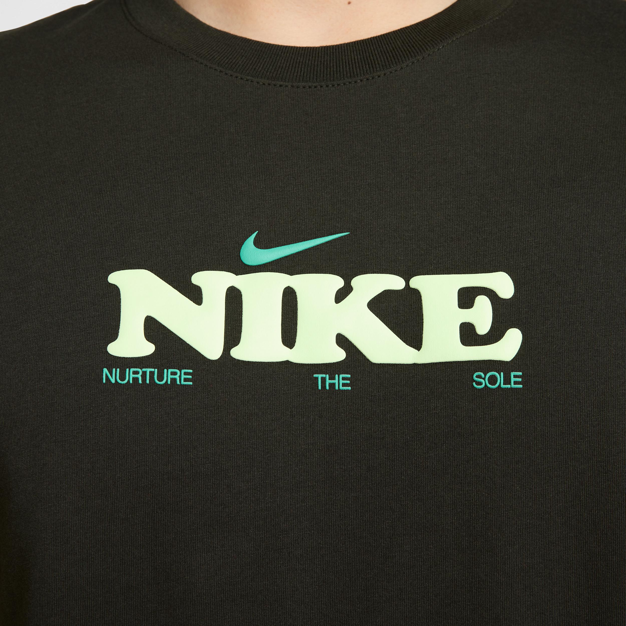 Nike Sportswear Men's T-Shirt Product Image