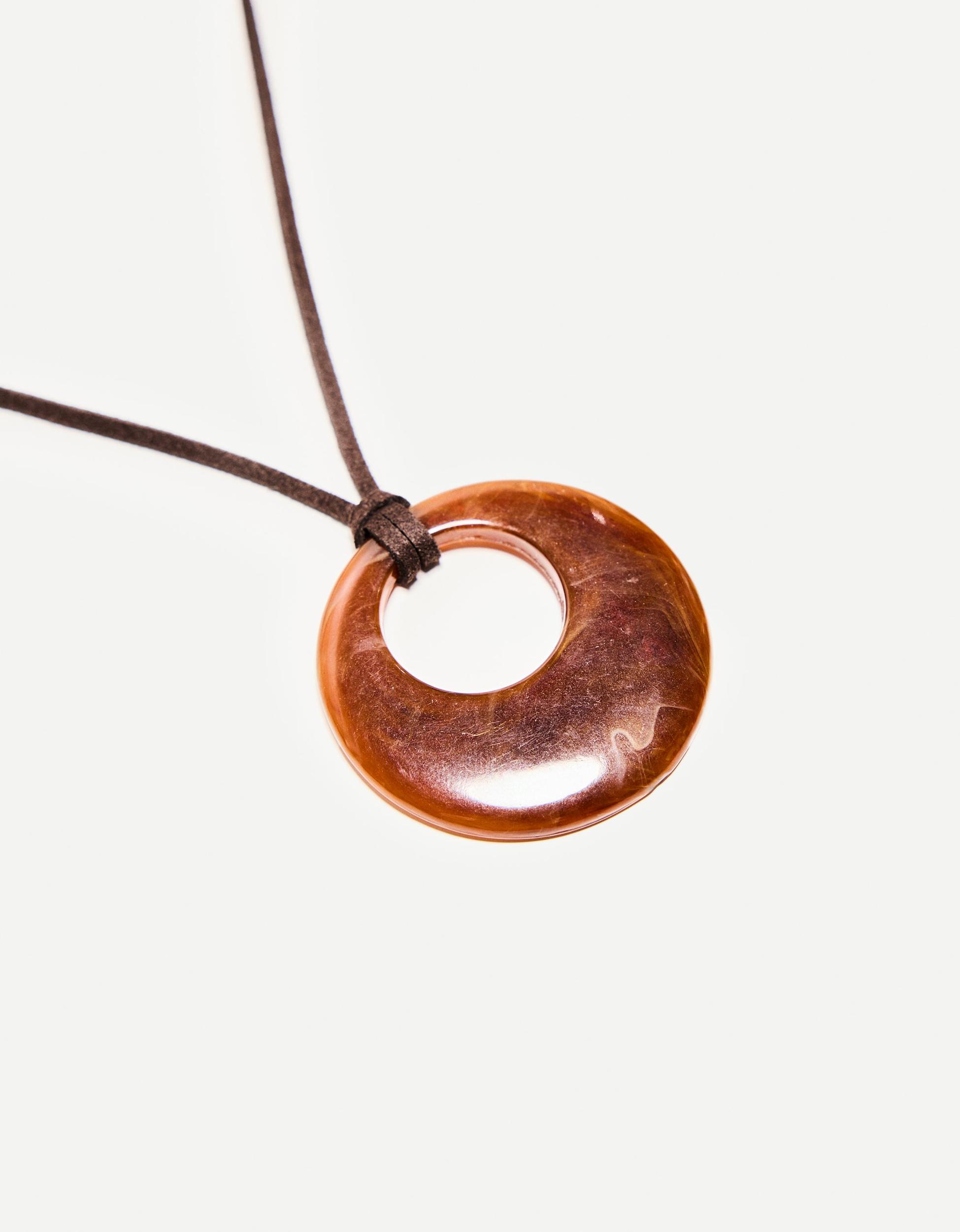 Pendant necklace Product Image