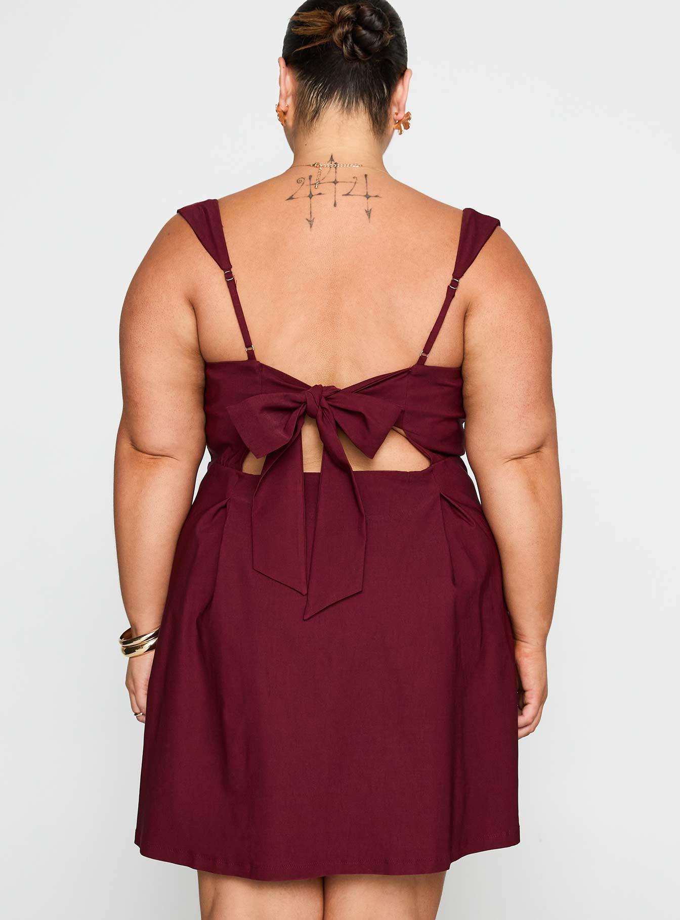 Xanthus Mini Dress Red Curve Product Image