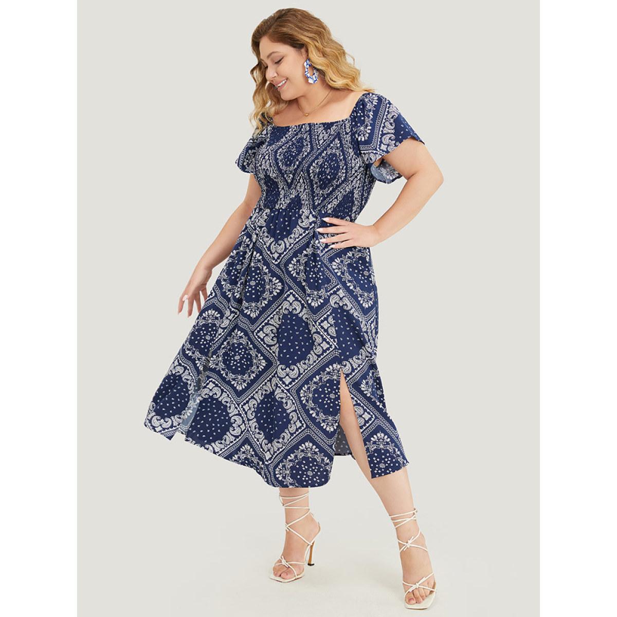Plus Size Paisley & Moroccan Print Pocket Shirred Square Neck Split Dress DarkBlue Women Vacation Slit One-shoulder neck Short sleeve Curvy Midi Dress BloomChic 30/6X Product Image