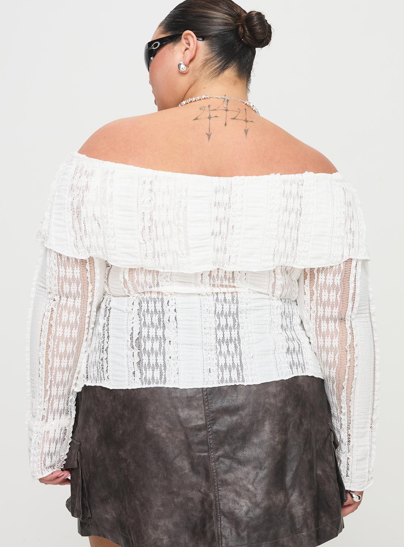 Lisbeth Off The Shoulder Top White Curve Product Image