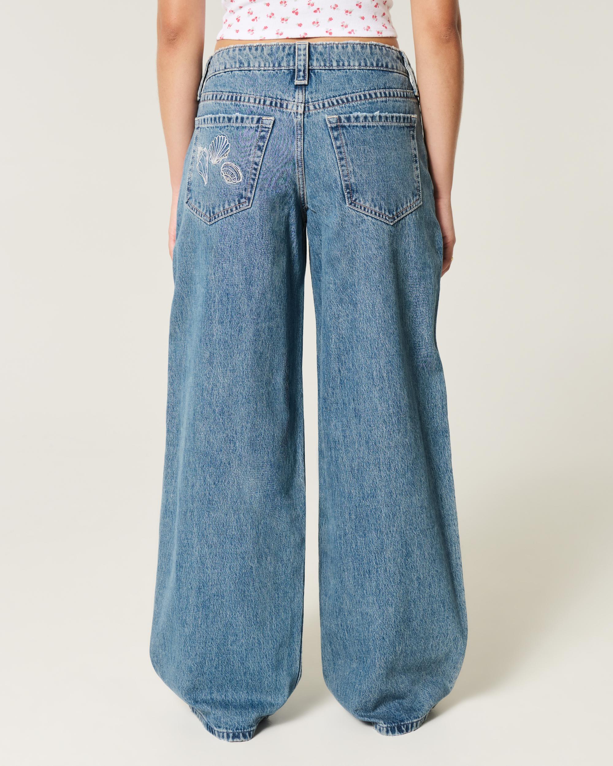 Curvy Low-Rise Medium Wash Shell Embroidery Super Baggy Jeans Product Image