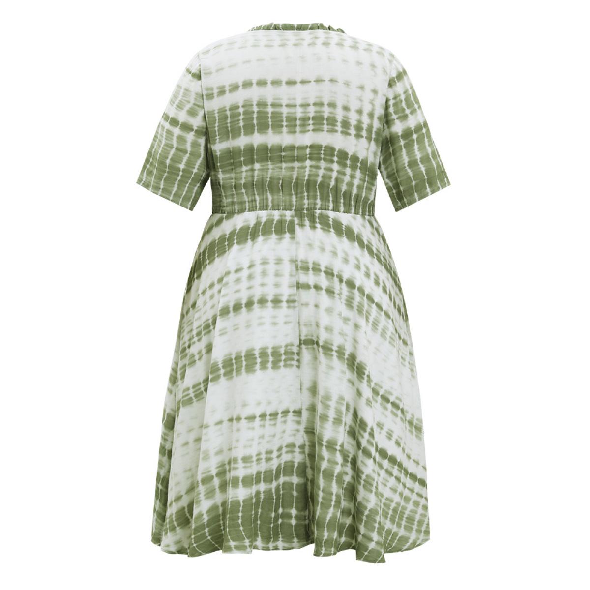 Plus Size Tie Dye Surplice Neck Pocket Frill Trim Dress LightGreen Women Vacation Wrap V-neck Short sleeve Curvy Knee Dress BloomChic 22-24/3X Product Image