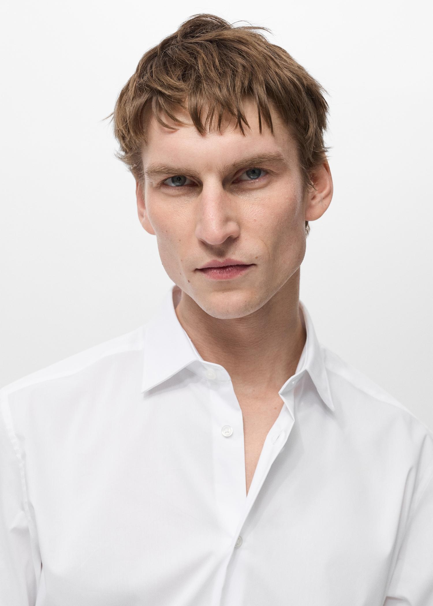 Regular-fit stretch cotton shirt - Men | MANGO USA Product Image