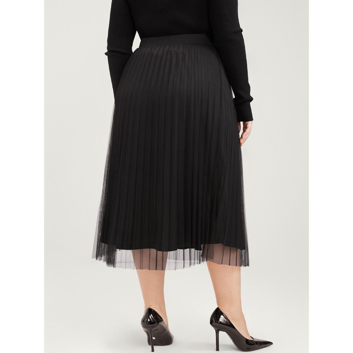 Plus Size Solid Mesh Elastic Waist Pleated Skirt Women Black Glamour Elastic Waist No stretch Going out Skirts BloomChic 14-16/1X Product Image
