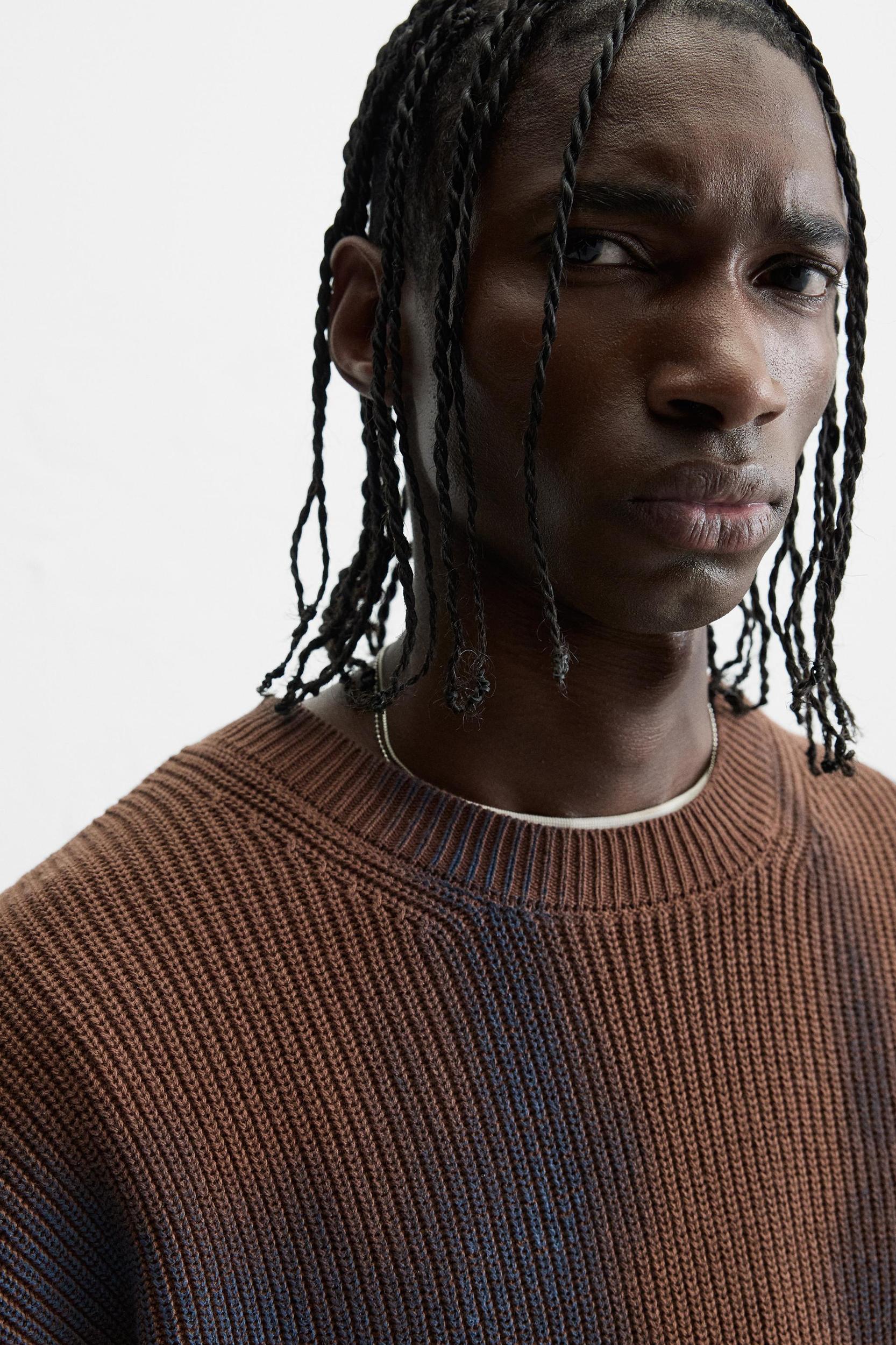 SPRAY PRINT SWEATER Product Image