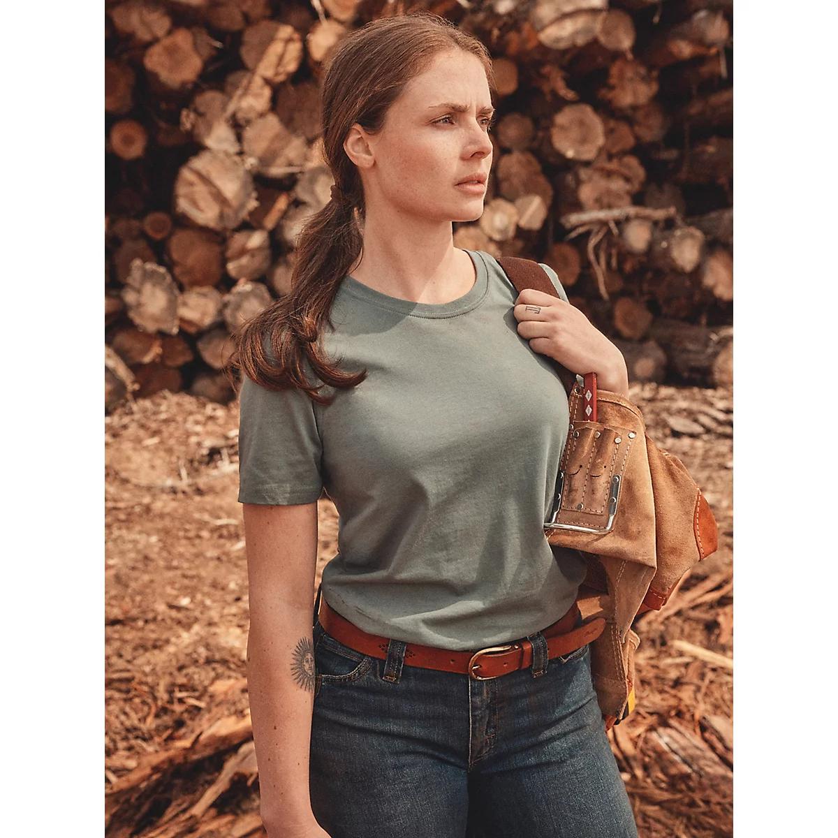 Women's Wrangler® RIGGS Workwear® Short Sleeve Performance T-Shirt in Charcoal Product Image