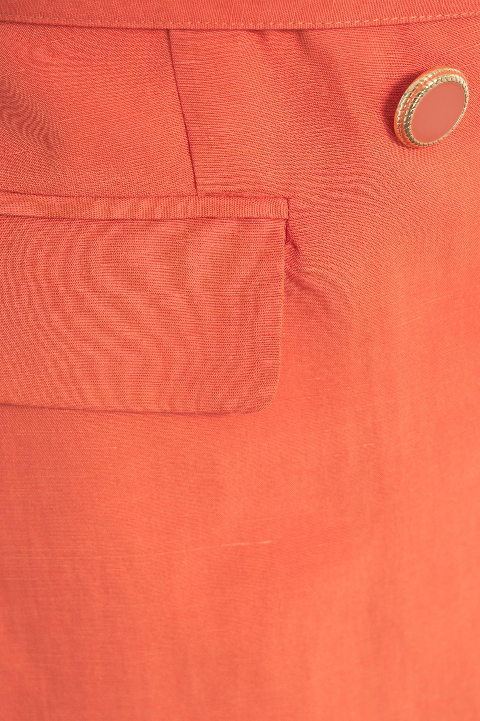 Vest with waist belt Product Image