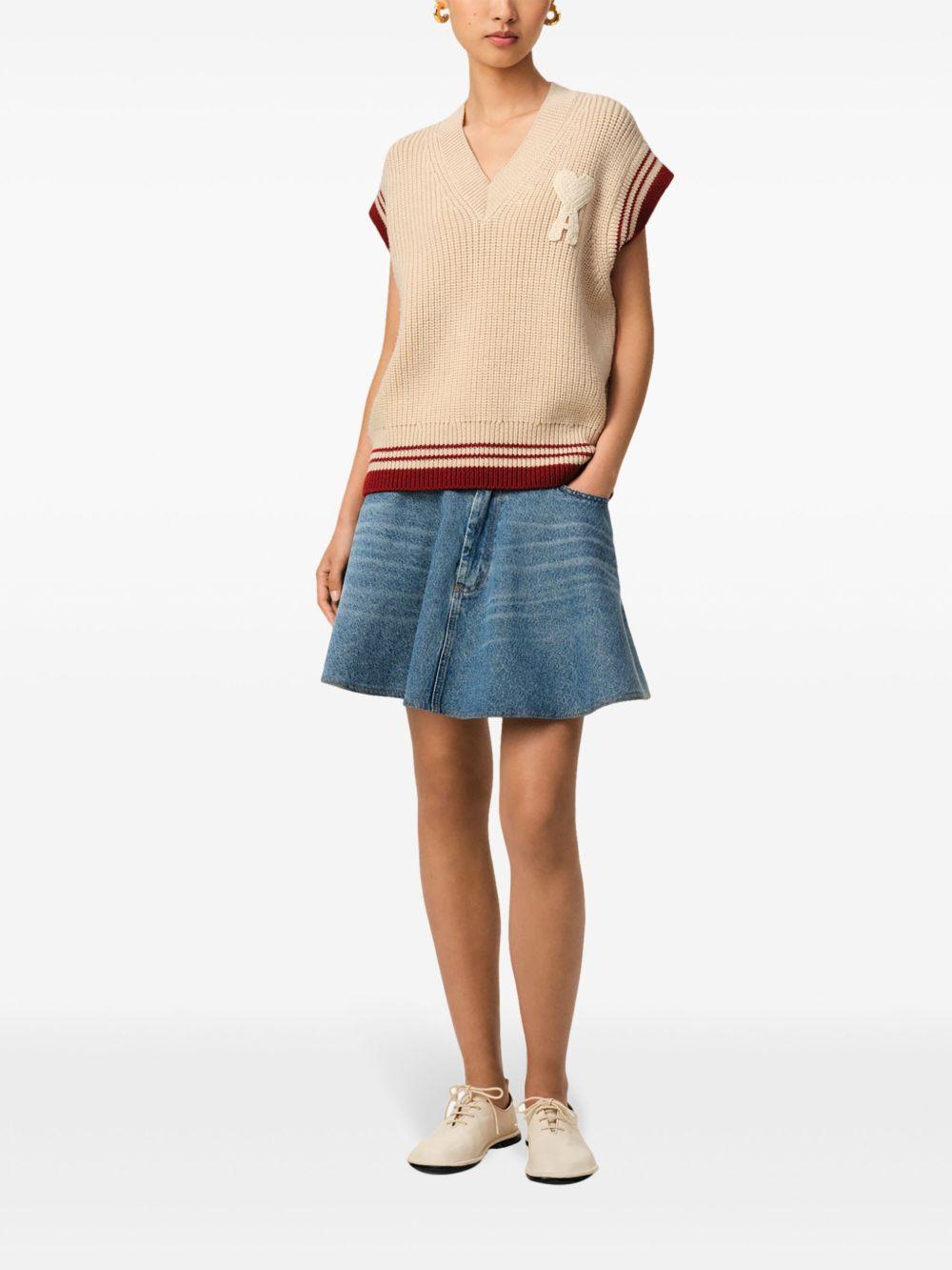 Ami de Coeur knitted vest Product Image