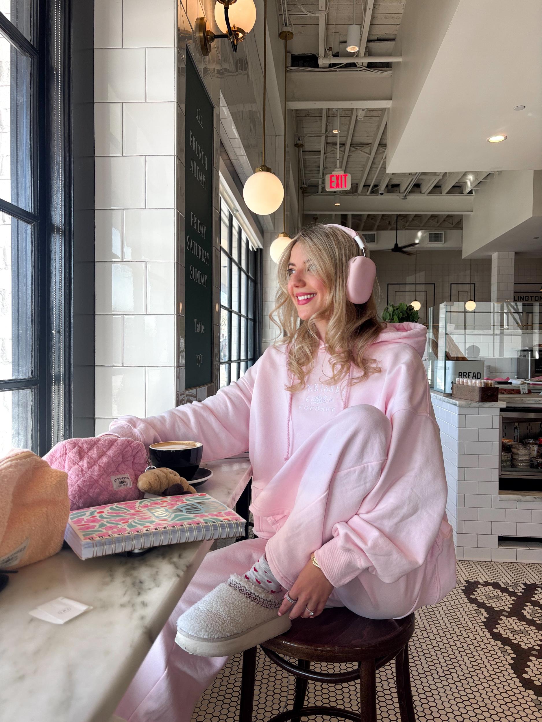 Light Pink Sunkissedcoconut Embroider Hoodie Product Image