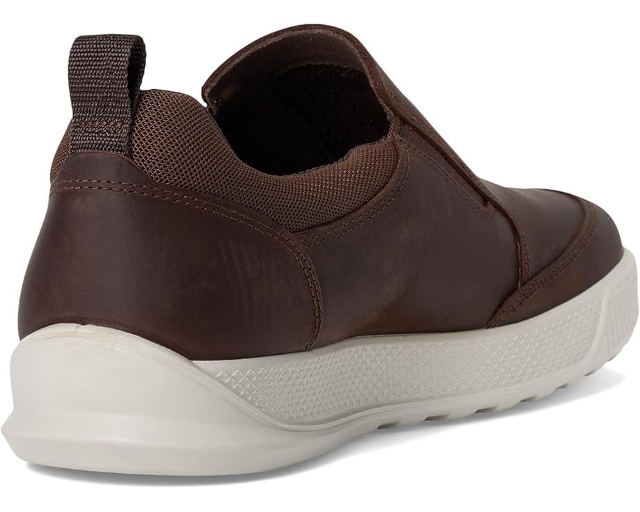 Soft 7 Easy Slip On Sneaker Product Image