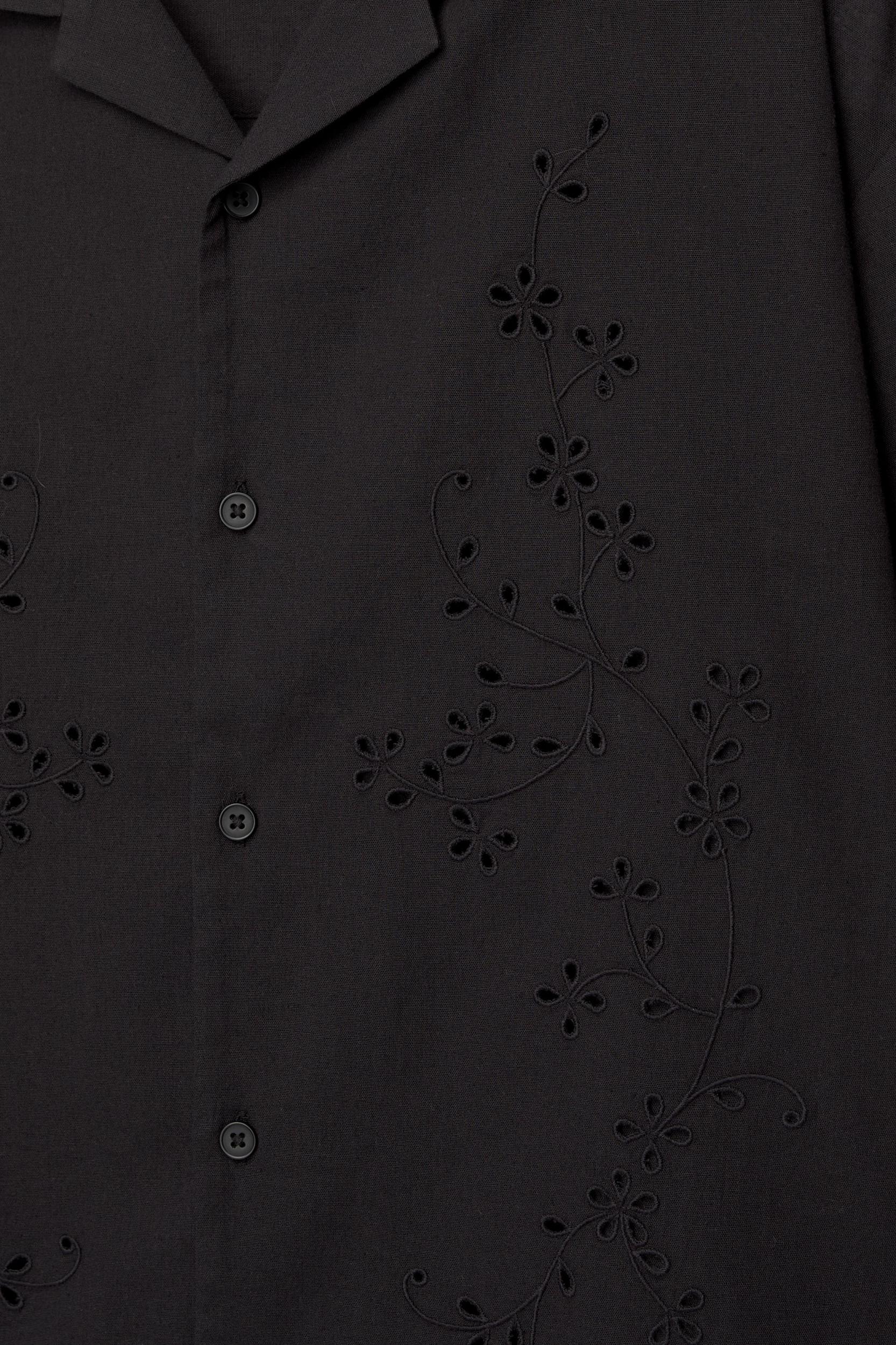 Shirt with floral embroidery Product Image