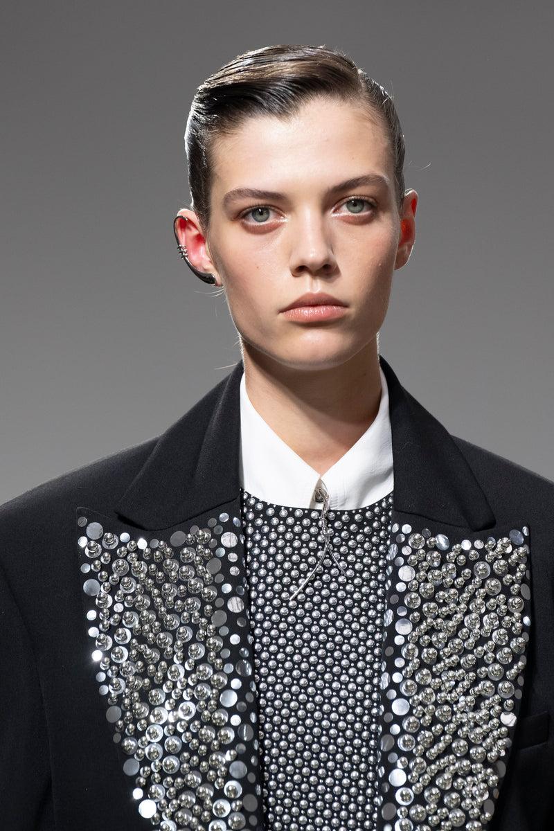 BLACK EMBROIDERED BLAZER IN WOOL GRAIN DE POUDRE Product Image