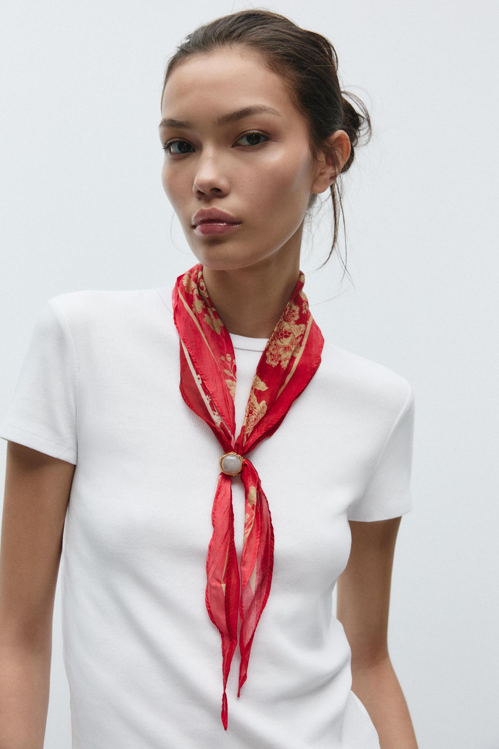 SILK STONE PRINT BANDANA Product Image