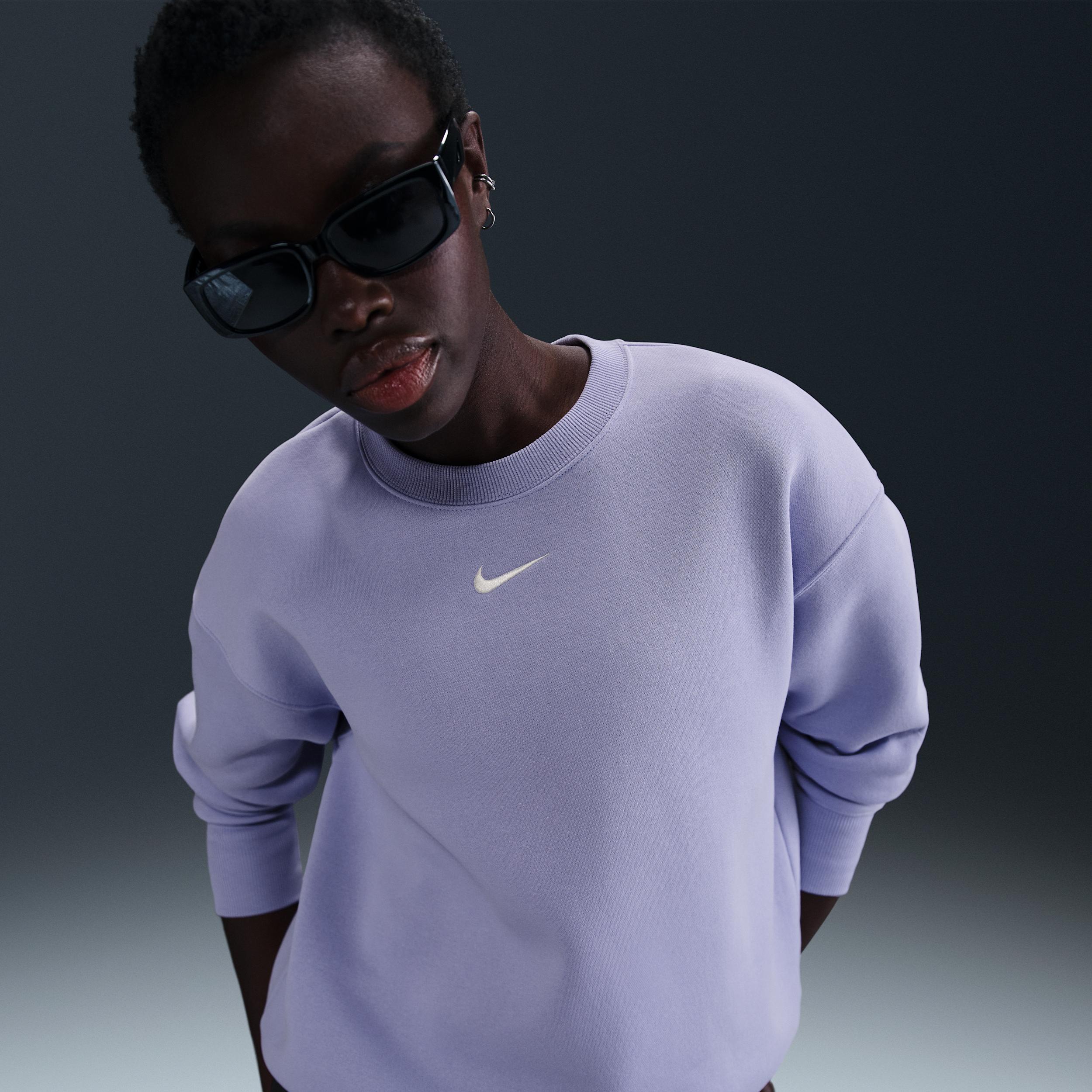 Women's Nike Sportswear Phoenix Fleece Oversized Crew-Neck Sweatshirt Product Image