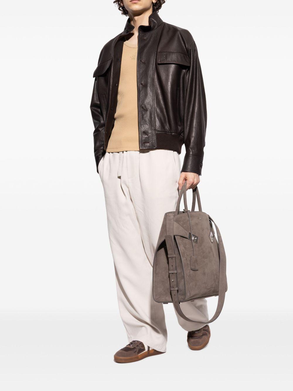 leather sneakers  Product Image