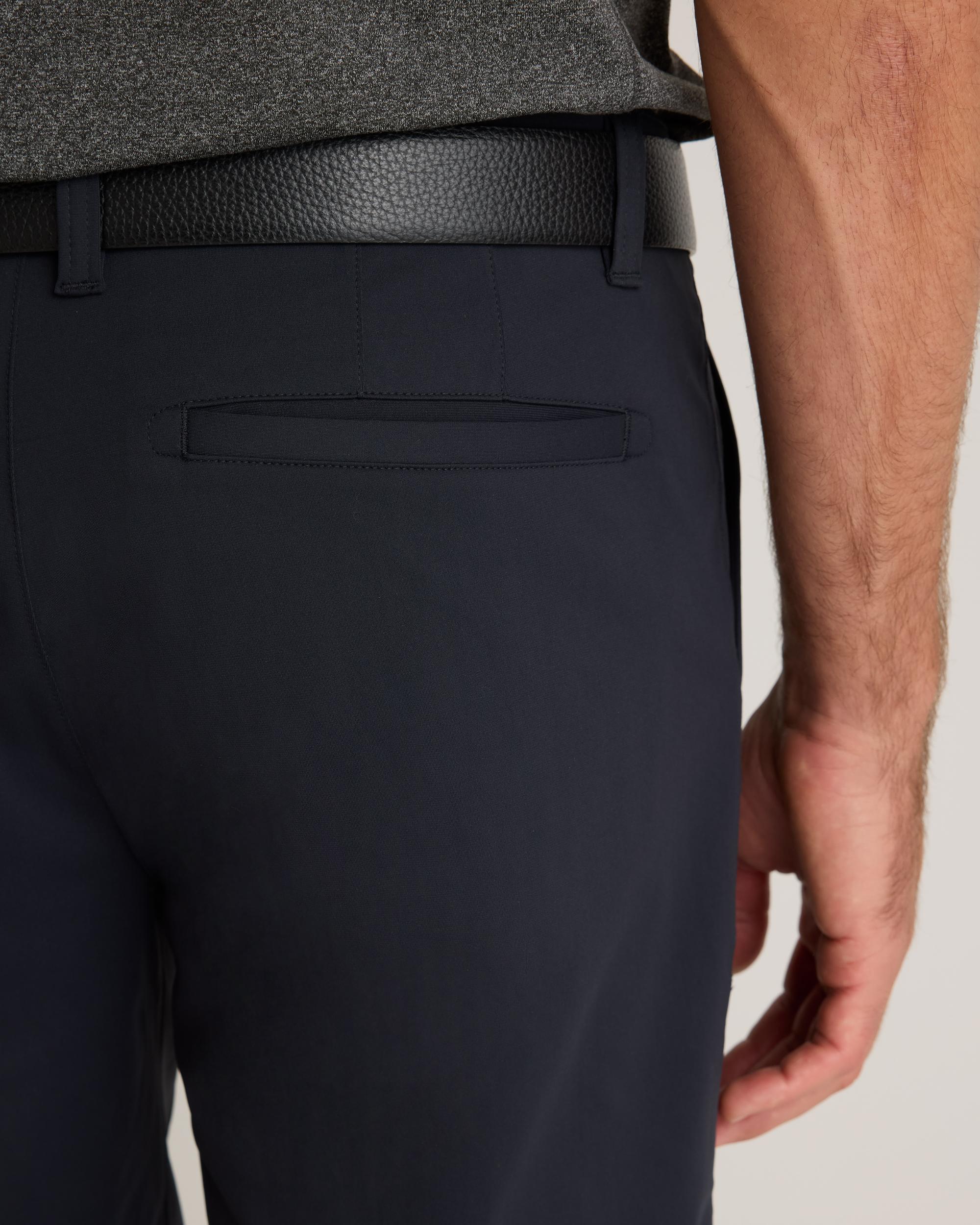 Quince | Men's ProTech Golf Short 9" 100% Polyester Product Image