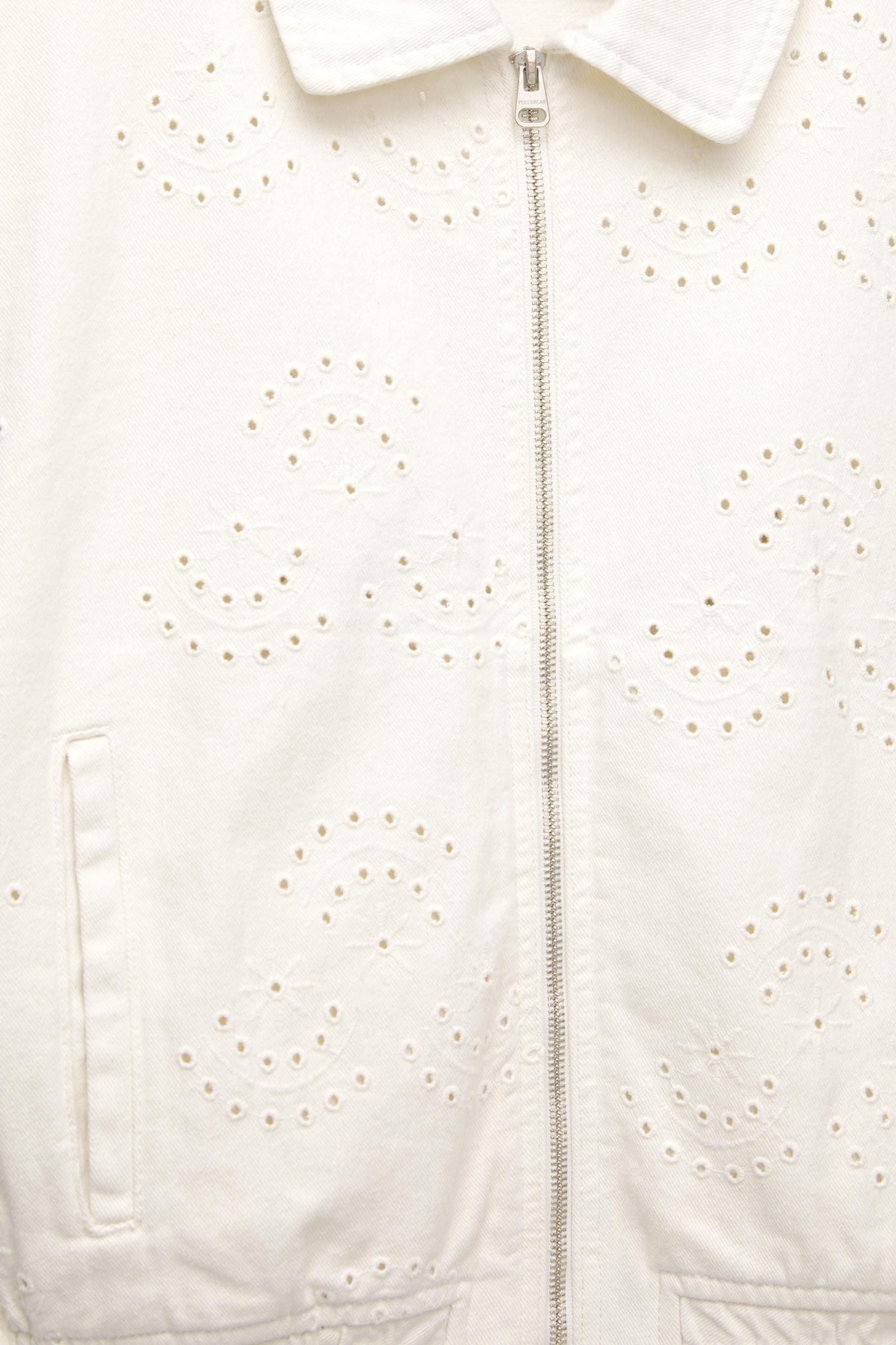 Embroidered cotton vest Product Image