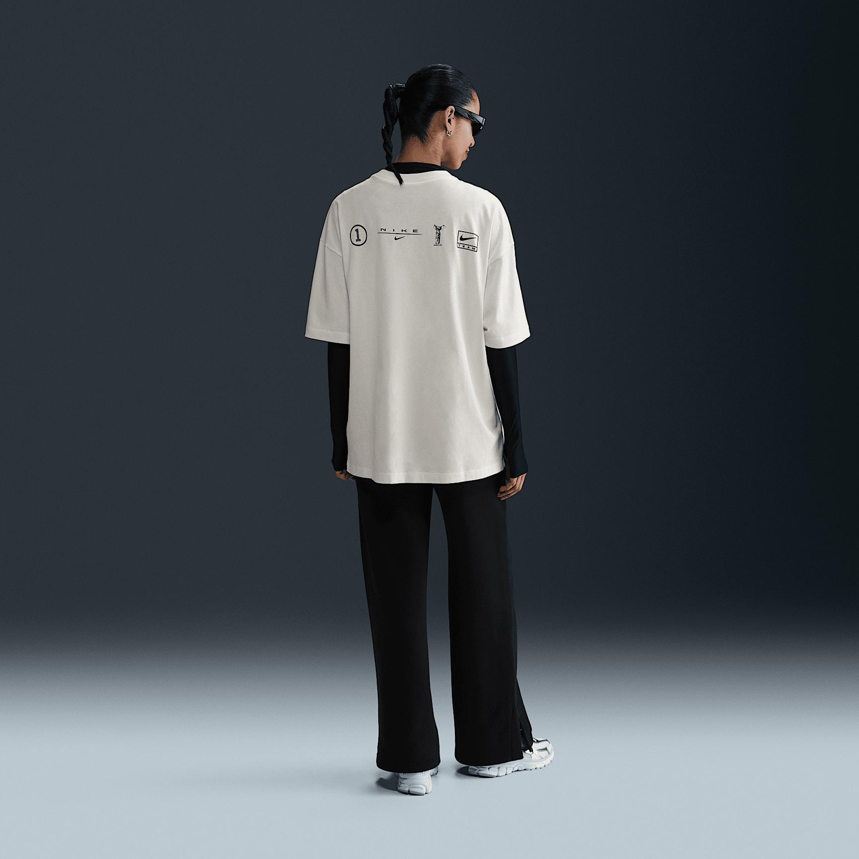Women's Nike Sportswear Oversized T-Shirt Product Image